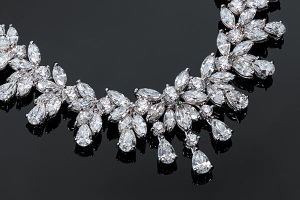 Marquise and Pear Shaped Diamond Necklace Suite of Fine Philippine Jewelry.